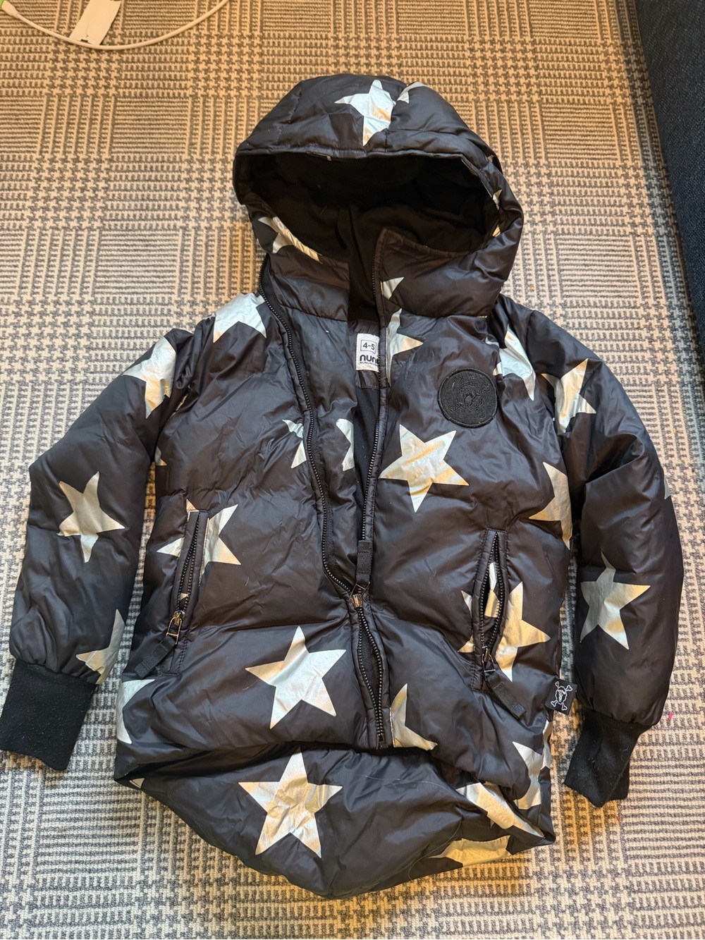 nununu Black Star-Print Hooded Puffer Jacket